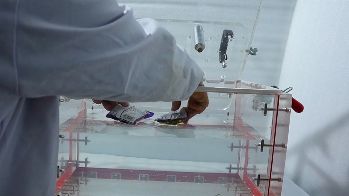 Vacuum Leak Tester for packets