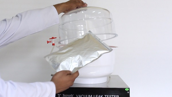 vacuum leak testing machine
